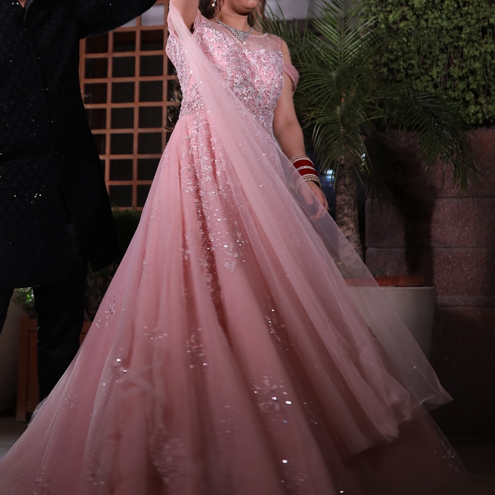 Shankuntlam Beautiful Pink Heavy Wedding Ball Gown with bell sleeves - Picture 4 of 6